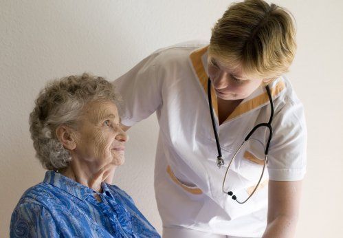 Cuidado de personas mayores y ancianos en Gijón